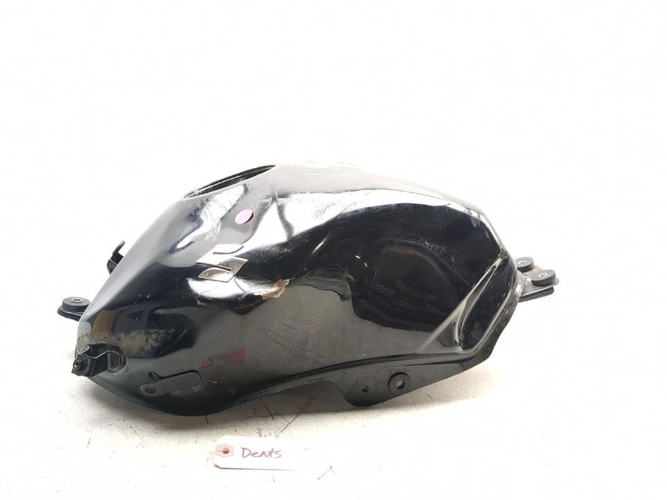 Tanque de combustible de gasolina 13-17 Suzuki GW250 Foto 3 de 4