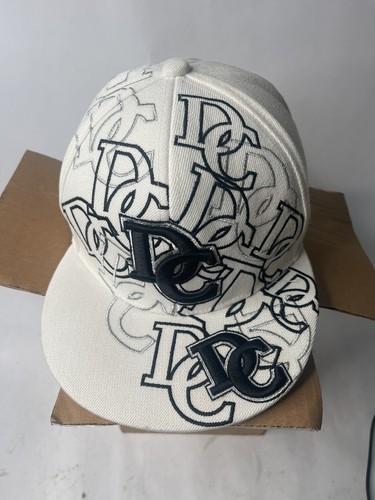 Washington DC Hat Cap Fitted Mens Medium Black White City Hunter