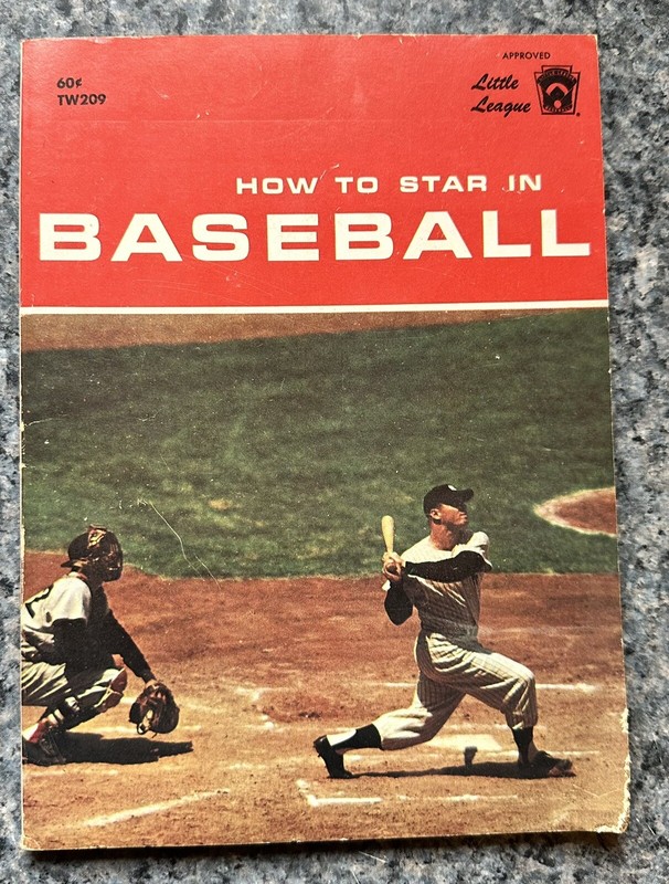 1960 Scholastic Book - How to Star in Baseball - Mickey Mantle New York Yankees