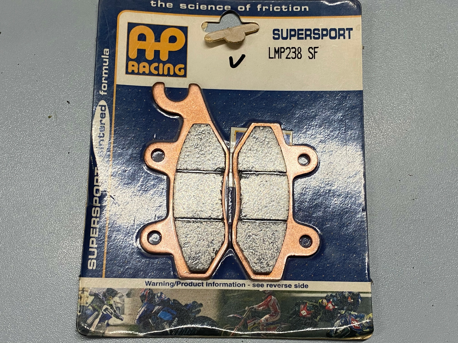 Plaquette de frein AP Racing LMP238SF : freinage stable en métal fritté pour Burgman 400 AVD