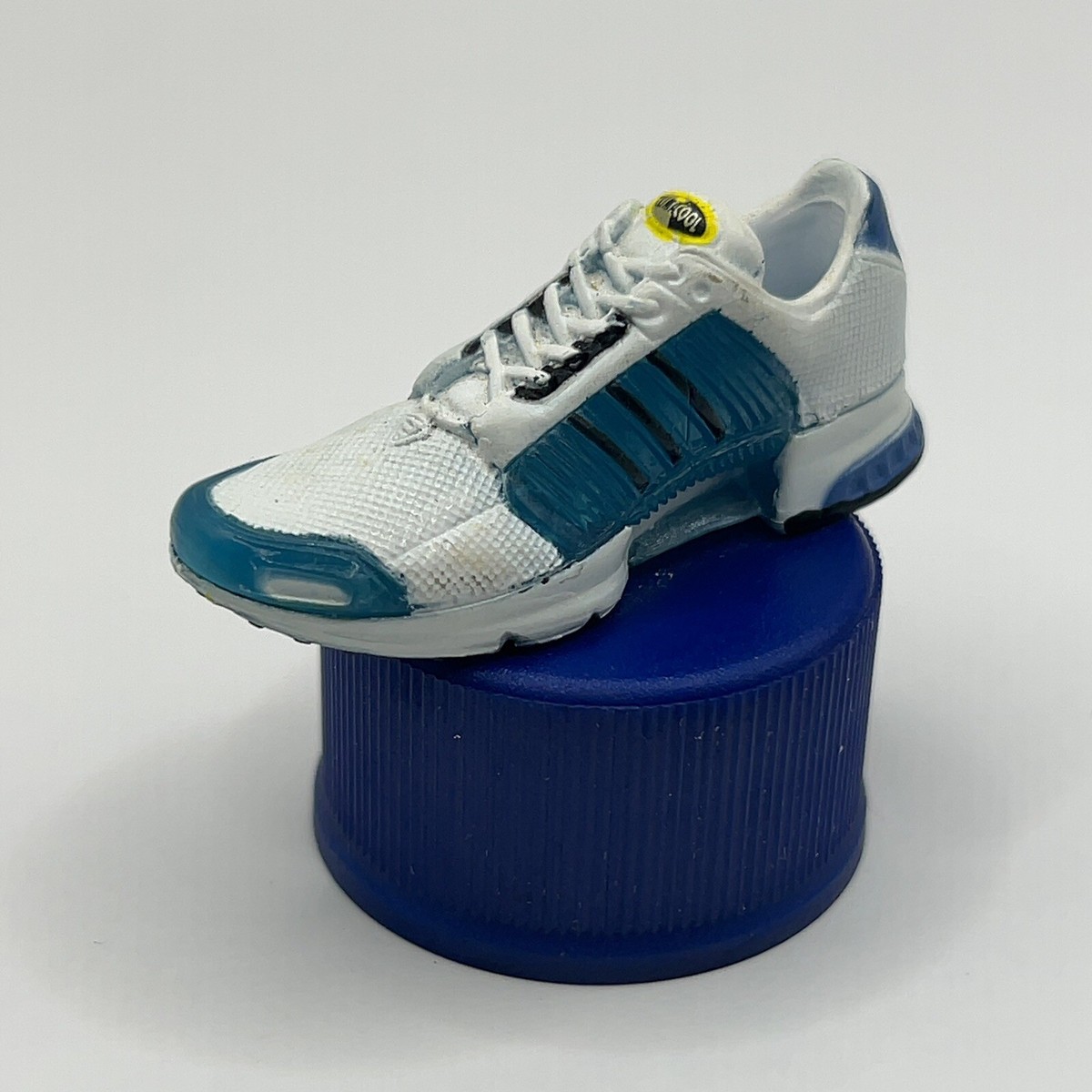 CLIMACOOL 2002 Adidas Sneakers Shoes Bottle Cap Retro