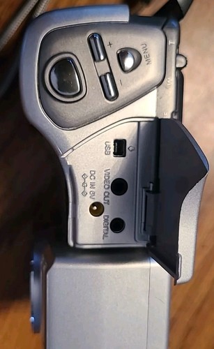 Casio QV‑2300UX 2.1 MP Compact Digital Camera – 32× Digital Zoom, Used - Picture 13 of 17