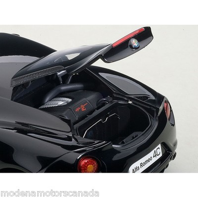 ALFA ROMEO 4C COUPE GLOSS BLACK COMPOSITE 1:18 AUTOart 70184 BRAND