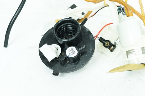 2009 Harley Touring FLTR Road Glide OEM Gas Gasoline Fuel Petrol Pump Sending - Picture 6 of 20