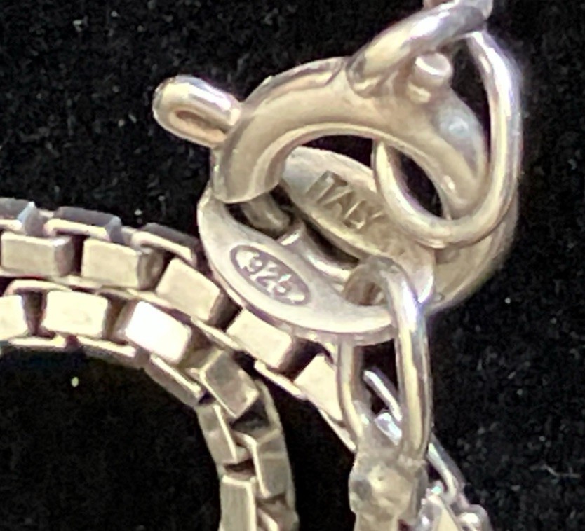 CHARLES THOMAEST. CHRISTOPHER PENDANT /MEDAL/CHAR… - Gem
