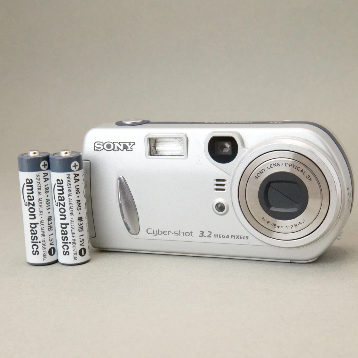 Sony Cyber-shot DSC-P72 3.2メガピクセル Sony Cyber-Shot DSC-P72