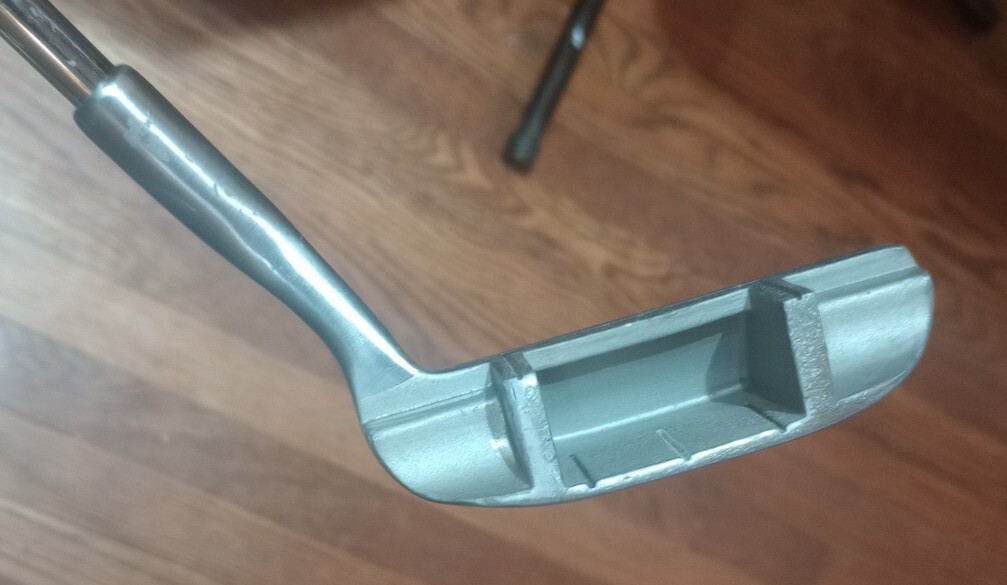 TOUR "Chipper" 🛟 Rescue Golf Club * RH, NrMt+, Used but basically