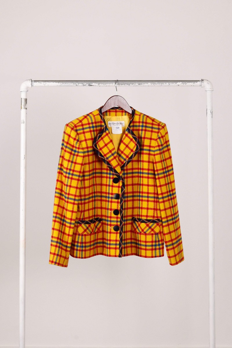 E*O様 Yves Saint Laurent ベージュ ジャケット 楽天市場】古着 YVES SAINT LAURENT イヴサンローラン 90s
