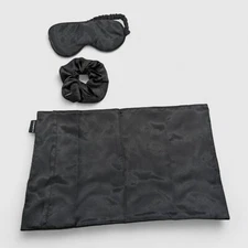 MAC Lover VIP Travel Set Kit