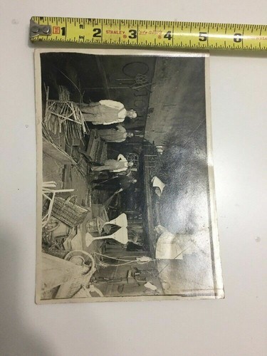 Occupational Photo Men Striped Overalls Basket Weaving Garage Factory Tools - Picture 12 of 12