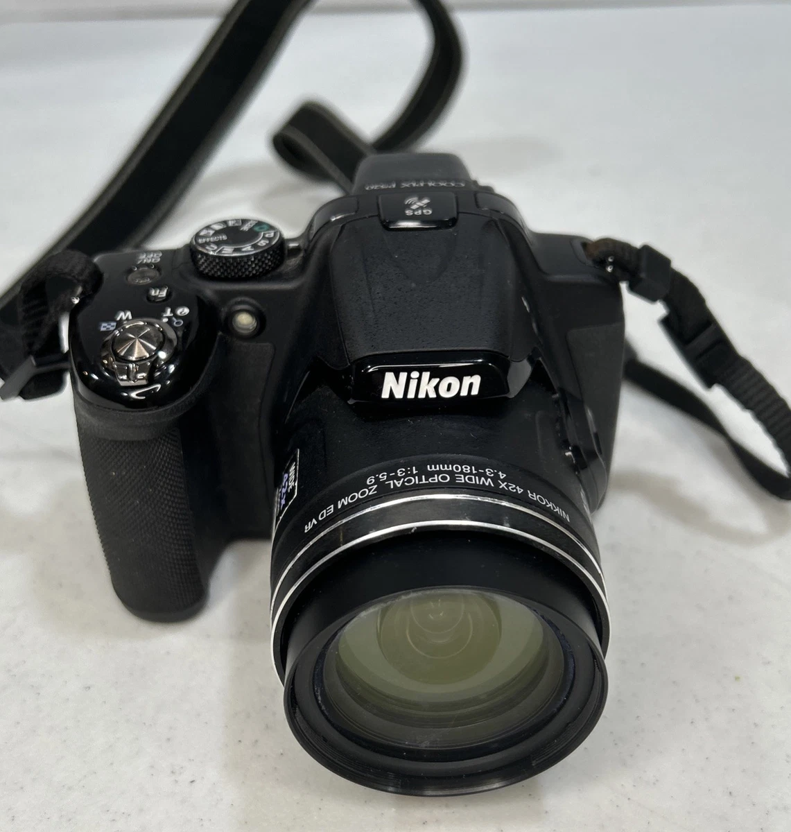 Nikon COOLPIX P520 Digital Cameras for Sale | Shop New & Used