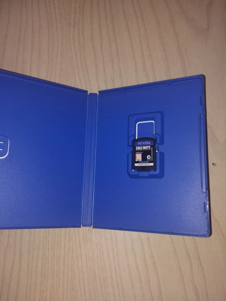 Sony PlayStation TV, foto 4 di 5