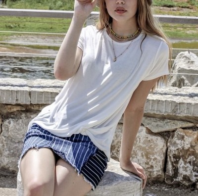 Ginger G Tee Size Small Front Tie Twist White Relaxed Fit Soft Brand New