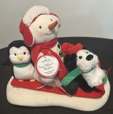 Hallmark SNOW WHAT FUN SLEDDERS Plush Snowman Sound Motion Tabletop 2007 NEW NWT