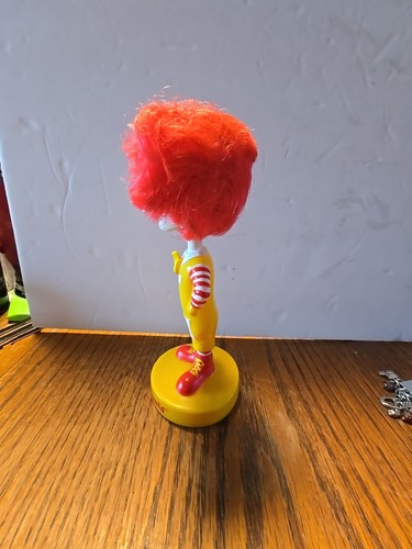 McDonald's- Ronald McDonald Wacky Wobbler Figure by Funko (2006) - Picture 8 of 9