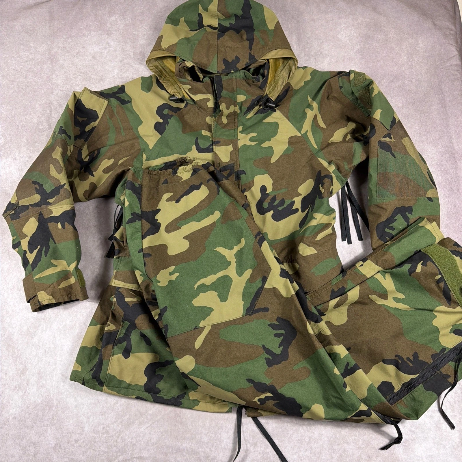 USMC Cold Wet Weather ECWCS Woodland Camo Parka Pants Set Medium Regular Tennier