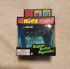 NEUF Nee Doh Nice Cube Super Solid Squish Blue Toy, LIVRAISON RAPIDE !