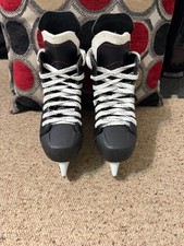 CCM JETSPEED FT440 JUNIOR SIZE 1 HOCKEY SKATES REALLY NICE
