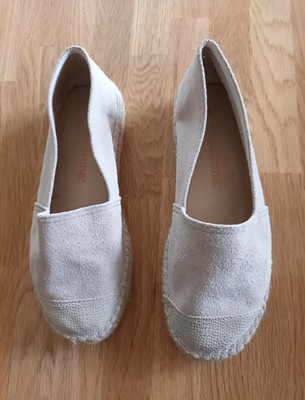 Macarena Damen Slipper Espadrilles Wildleder Beige Bastsohle geflochten EU 37