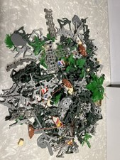 Army Forces 175 Combat Soldiers Plastic 2" Soldiers and accessories