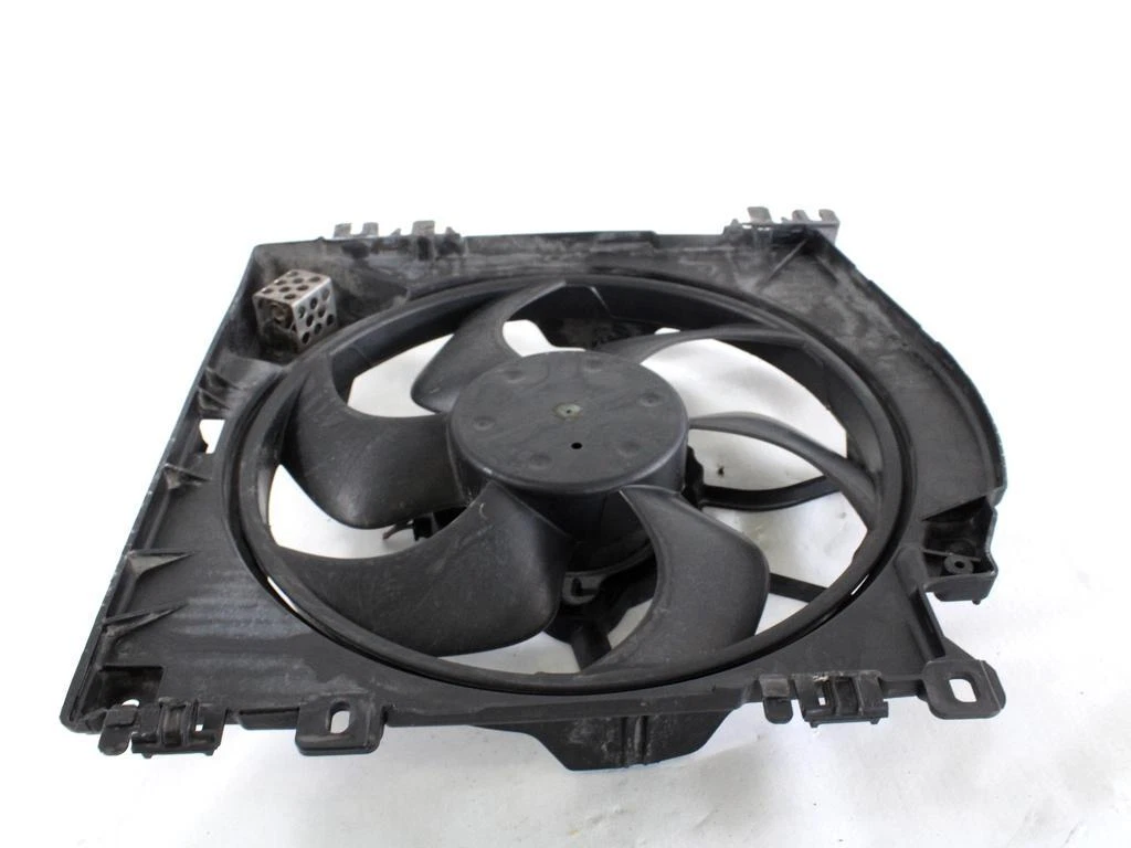 8200966248 Electric Cooling Fan RENAULT Clio 1.2 B 55KW 5M 5P  