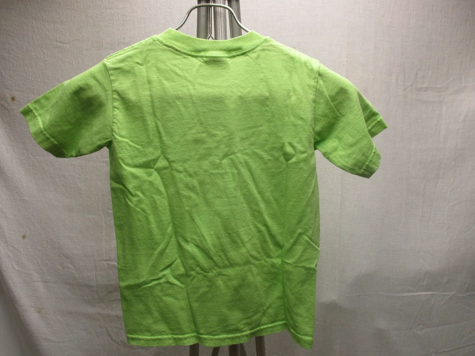 Camiseta manga corta Anvil Youth S pequeña verde lima cumpleaños en Strong Museum Foto 3 de 3