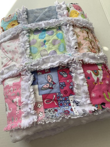 I Spy !! SWEET BABY GIRL RAG QUILT/Chenille blanket/rag quilt/baby shower gift - Picture 9 of 12