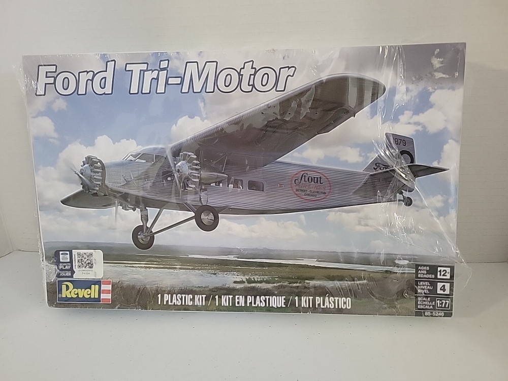 Revell 1/77 Scale Ford Tri-Motor - 85-5246 - New Seal Opened
