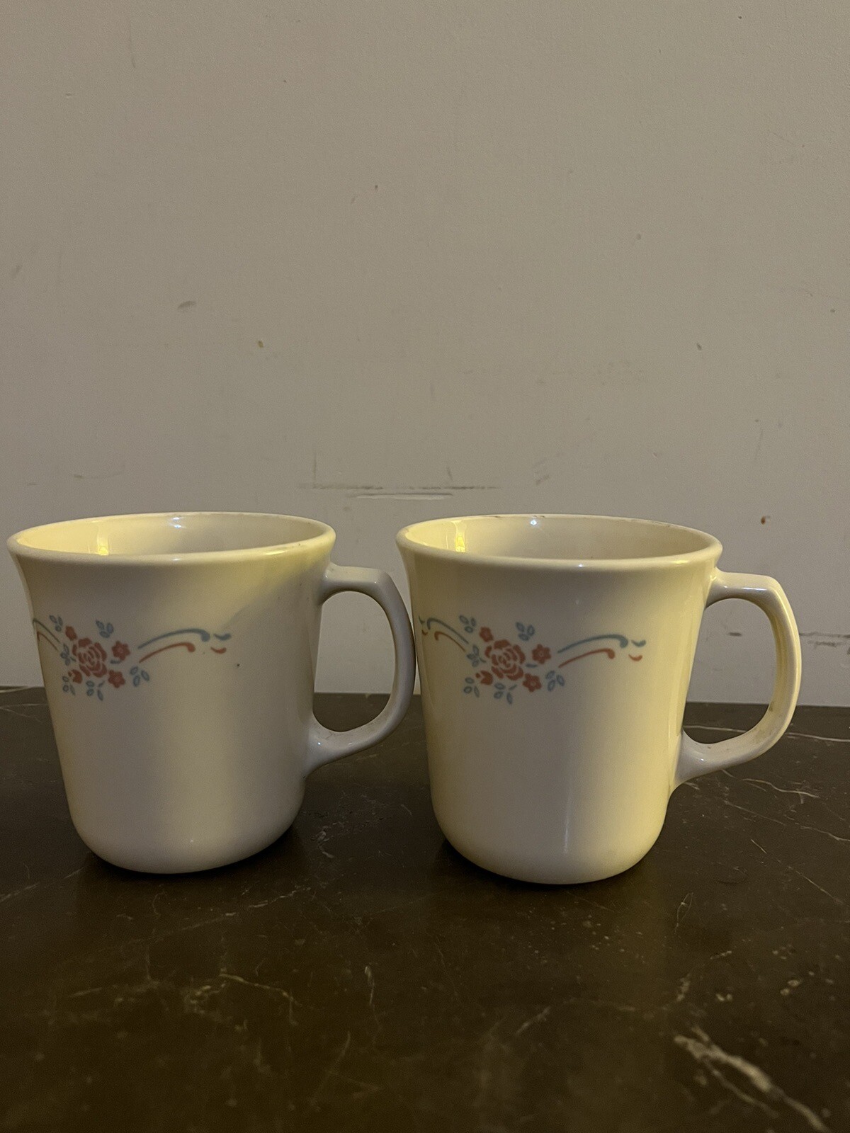 Corelle by Corning English Breakfast 10 oz Coffee Mugs - Set of 2