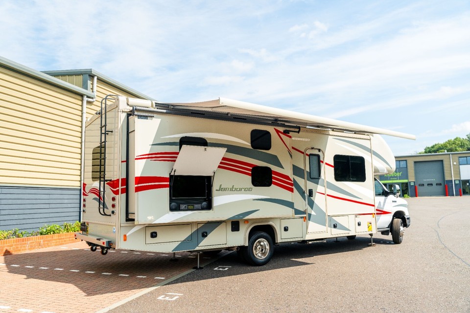 2017 Fleetwood Ford E450 Jamboree Bunkhouse American RV VAT