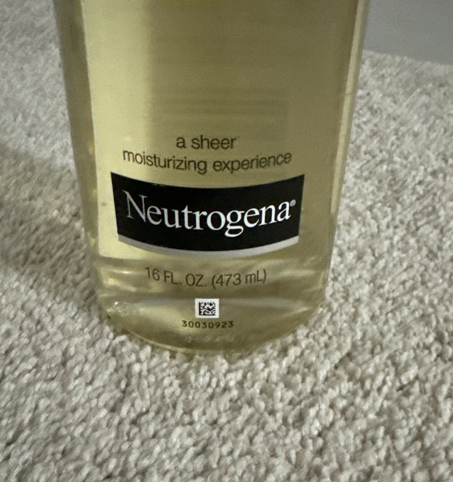 Масло для тела Neutrogena легкая формула кунжута для прозрачной влаги, 16 жидк. Oz - Изображение 3 из 3