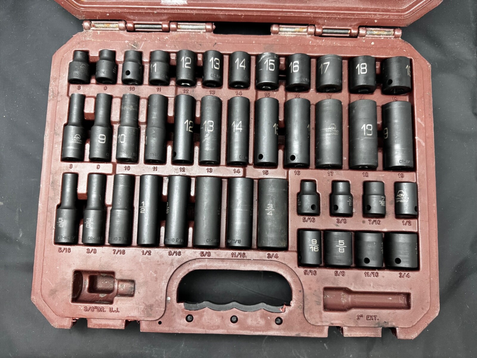 Matco Tools SBP426V NICE 3/8" Drive 42-Piece SAE & Metric 6pt Impact Socket Set