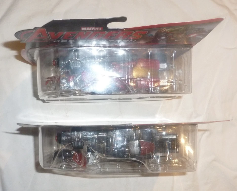 Avengers Age of Ultron ATV y Ciclo 2" Thor Iron Man Gorra Máquina de Guerra MIP Hasbro Foto 3 de 4