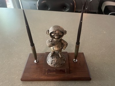 VERY RARE ZD APOLLO ZERO DEFECT AWARD NASA 1968 APOLLONEER DESK PEN Astronaut