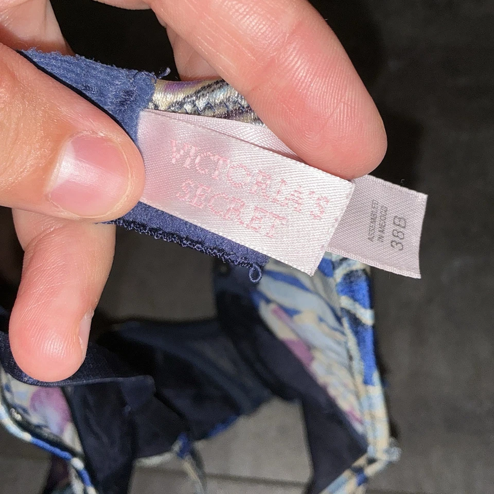 Винтажный Victoria's Secret второй кожи атласный бюстгальтер 38B 1998 стиль 2032 блестящий 90-х - Изображение 4 из 4