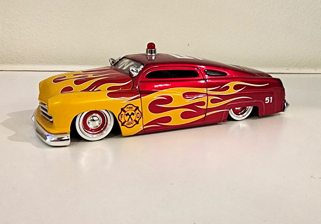 Mercury 1951 Vehicle Year Contemporary Manufacture Diecast Cars