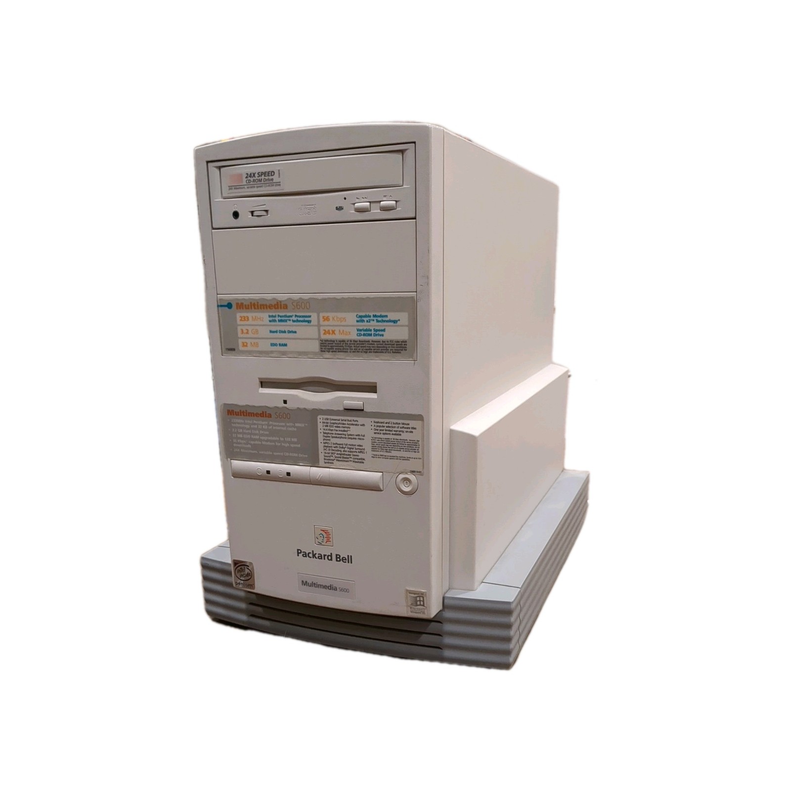 Packard Bell Desktop - Multimedia s600 - 24x speed CD-ROM drive - model A950-TWR