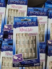 50×24 Kiss Broadway Nails Real Life 50848 Peach. Dry Glue