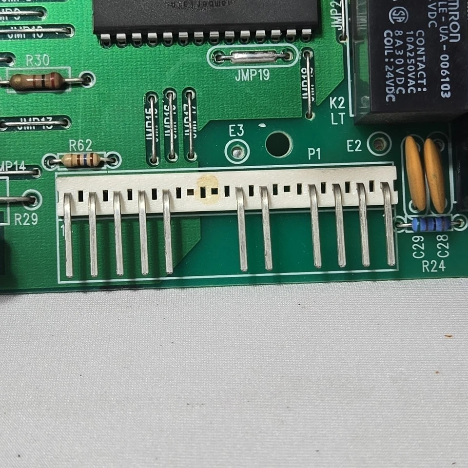 Placa de circuito Chamberlain 41A5021-1C 41A5021-1D 41A5021-1E 41A5021-1F solo placa Foto 3 de 4