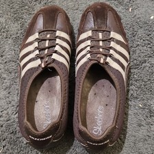 SKECHERS Breathe Easy Brown Beige Leather Comfort Slip-On Women's Shoes Size 8M