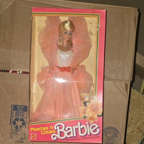 Mattel Barbie Peaches 'N Cream Fashion Doll 11.5 in 1984 Boxed w/ Accessories