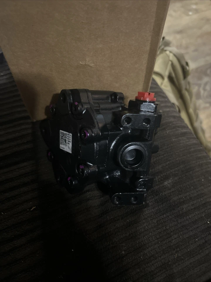 Bomba de dirección asistida Cardone para Dodge Ram 1500 2002-2008 Foto 3 de 4