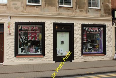 Foto 12x8 Fiofin Designs, Girvan Party Planer und Florist. c2015