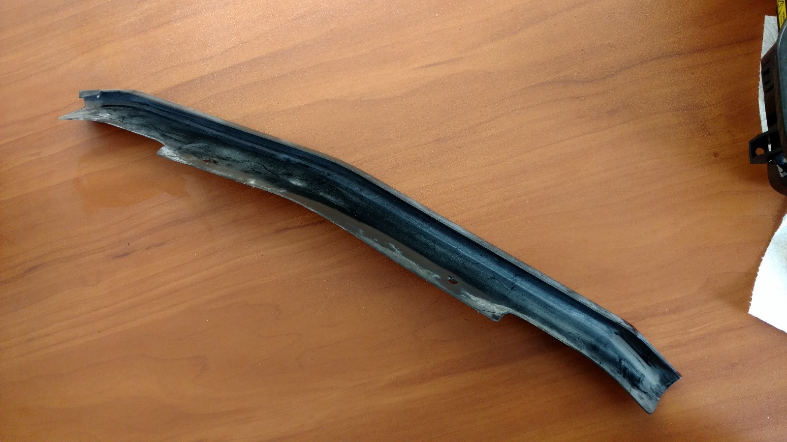 LAMBORGHINI MURCIELAGO WATER RUN CHANNEL OEM 418821243