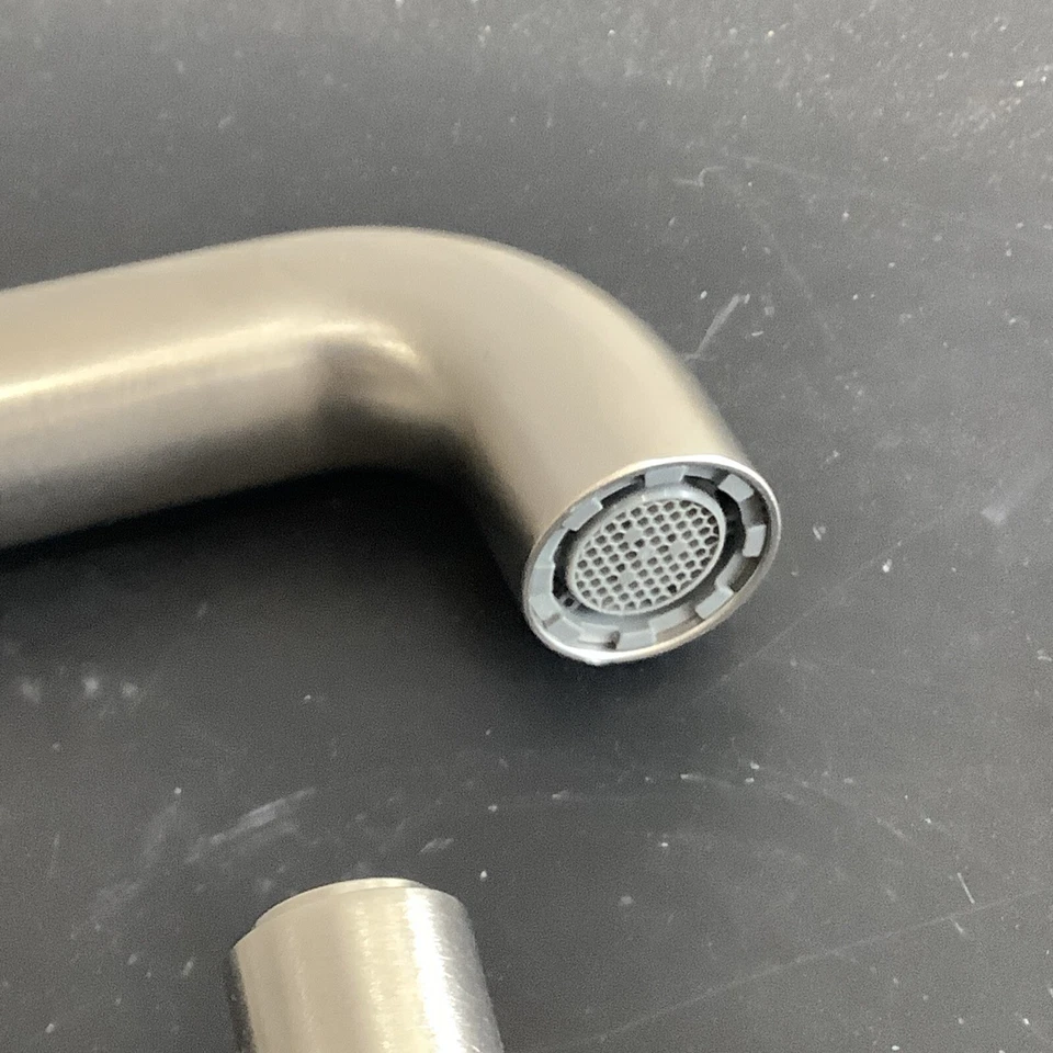 Grifo de una barra Kallista en níquel cepillado P25205-00-AG K3 $$$ Foto 4 de 4