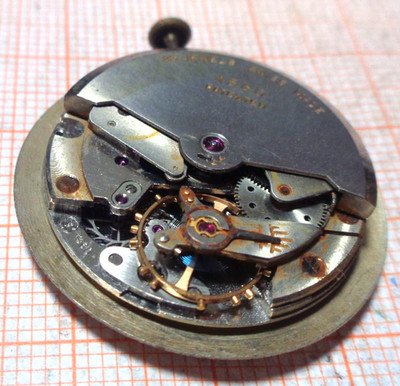 Älteres  Automatik Werk Roberta Felsa 1560 defekt Unruhe OK MS3