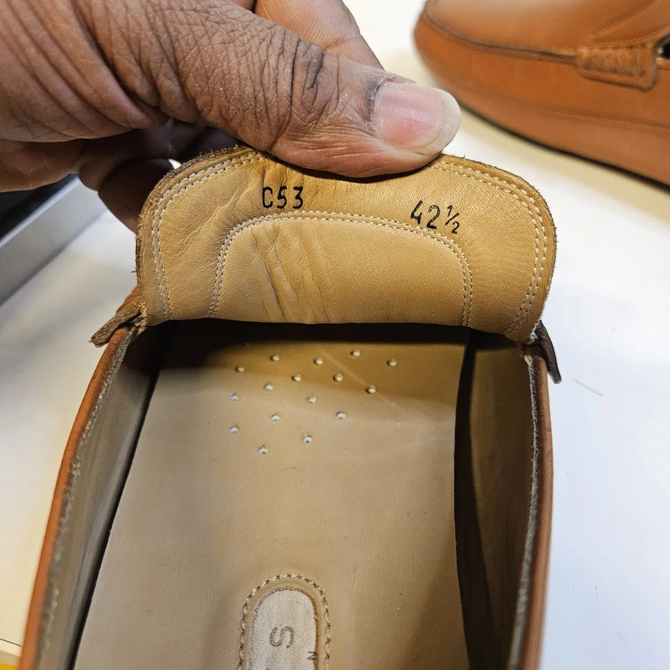 Mocasín de Vestido de Cuero Marrón Harrys Of London Sin Cordones - Hecho en Italia 42 1/2 / EE. UU. 9 Foto 3 de 4