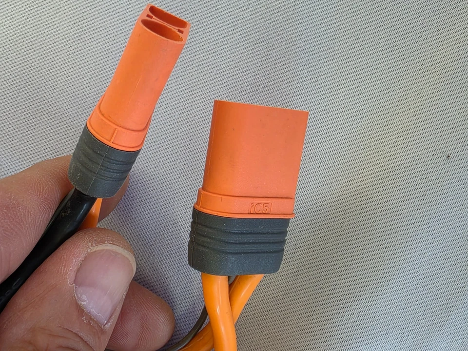 Spektrum/Firma 8S/160A ESC/REGLER RC 1/6 1/5 SPMXSE1160 wie MAX6 Nr.1 - Bild 2 von 4