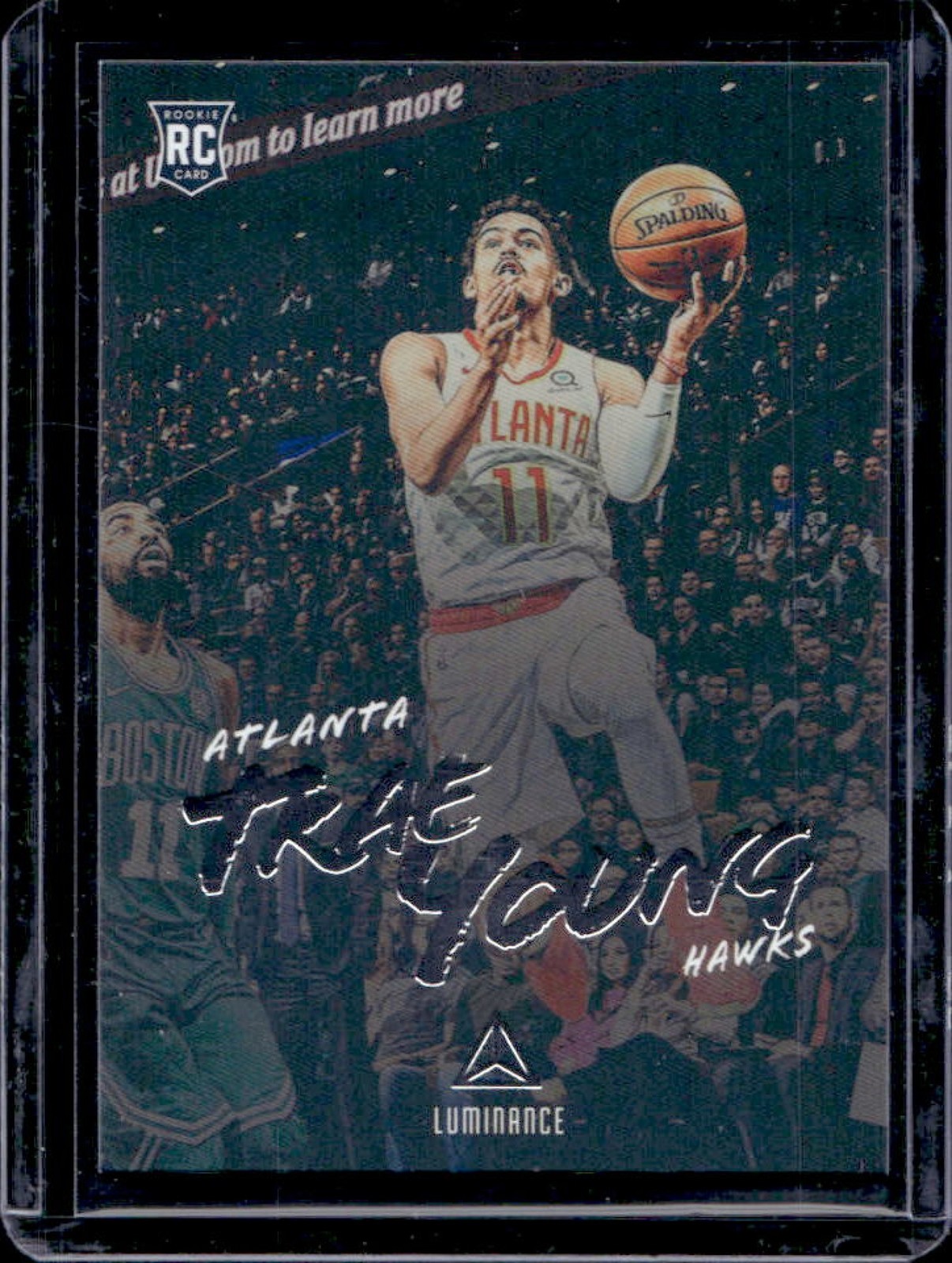 2018-19 Chronicles Trae Young Rookie RC Luminance #139 Hawks