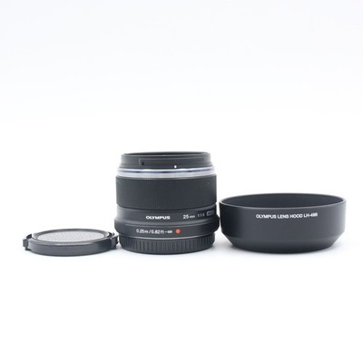 Olympus M.Zuiko 25mm f/1.8 Silver Lens [Top Mint]